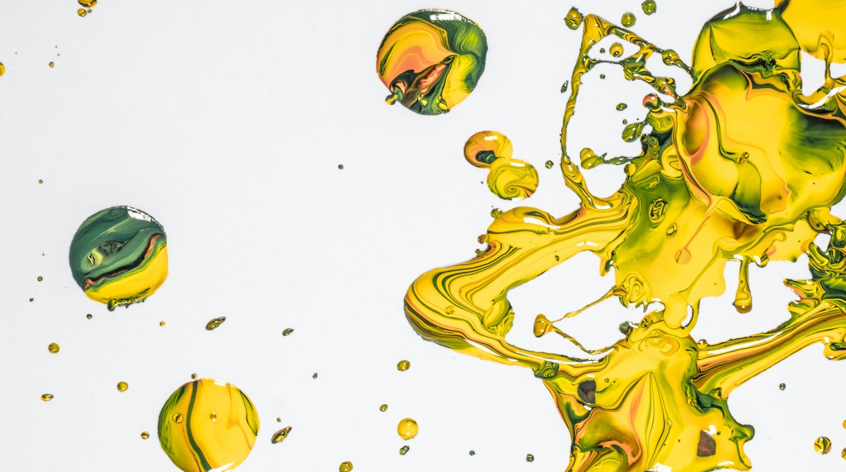 How to Remove Yellow Armpit Stains